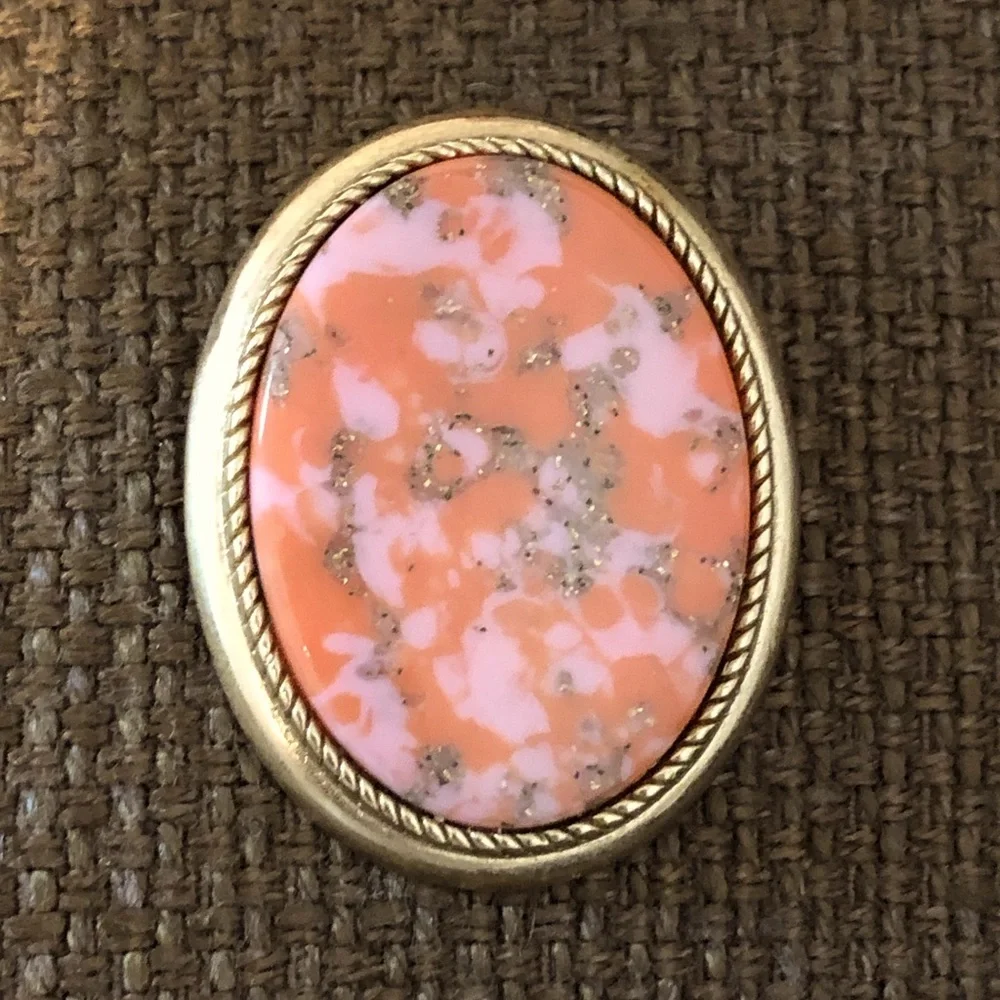 Sarah Coventry Coral Pink and Gold Oval Brooch